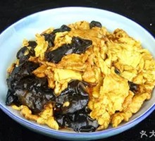 Sour-Spicy Wood Ear Mushroom Rice Bowl