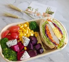 Sandwich Vegetable Box