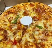 New Orleans Grilled Chicken Pizza