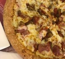 Sausage Crust Pizza