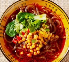 Authentic Sichuan Spicy and Sour Noodles