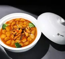 Braised Abalone with Small Potatoes