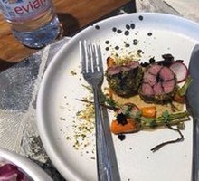 Low-Temperature Australian Filet Mignon with Truffle Foie Gras Sauce