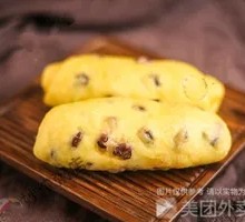 Red Bean Roll
