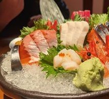 Flower and Sashimi Platter