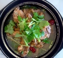 Stewed Chicken Noodles in Clay Pot
