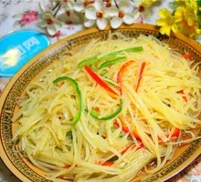 Shredded Potato Beef Noodles