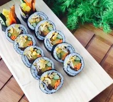 玉米蛋黄紫菜包饭