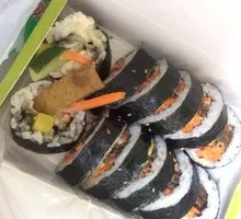 蛋黄沙拉紫菜包饭