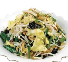 Bean Sprout Stir-Fry with Mixed Vegetables
