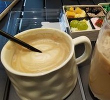 Mango Coconut Latte