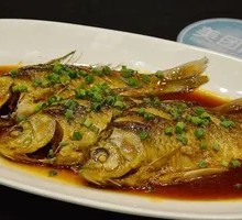 香酥鲫鱼