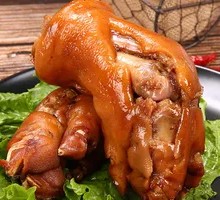 Braised Pork Trotters with Secret Sauce