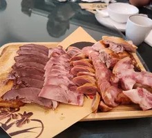 Smoked and Braised Platter