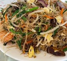 Stir-Fried Rice Noodles