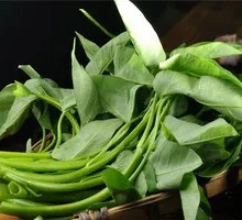 Stir-Fried Water Spinach with Seasonal Vegetables
