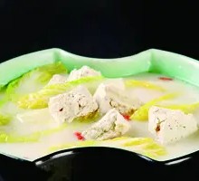 Bone Soup Tofu Stewed with Chinese Cabbage