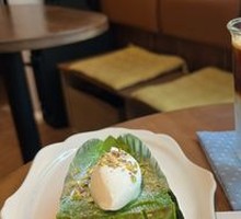 Pistachio Cheese Cake