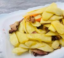 Bamboo Shoots Stir-Fried with Preserved Pork