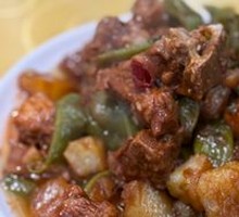 Stewed Pork Ribs with Green Beans and Potatoes