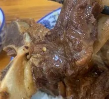 牛骨头饭