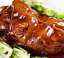 Secret-Recipe Beef Trotter
