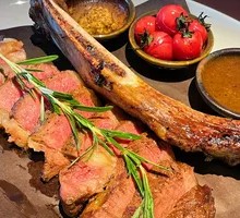 One-Kilogram Battle Axe Steak