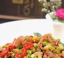 Pickled Chili Chicken Gizzards