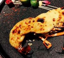 Golden Cheese Lobster Bites