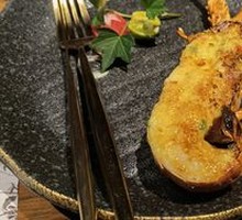 Golden Cheese Baked Lobster