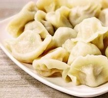 Sour Cabbage and Pork Dumplings