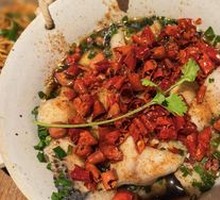 Private Chef Boiling Fish