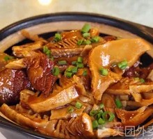 Braised Pork with Dried Bamboo Shoots