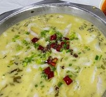 Sour Cabbage with Grass Carp