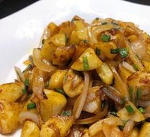 Onion and Potato Stir-fry