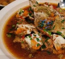 Steamed White Crab with Free-range Pork