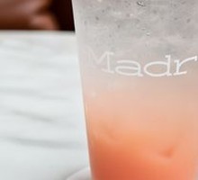 Strawberry Guava Sparkling Water