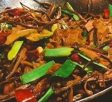 Spicy Tea Tree Mushroom Hot Pot