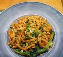 Shengzhou-style Fried Rice Noodles