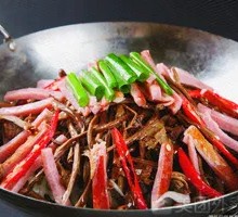 Spicy Tea Tree Mushroom Hot Pot
