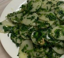 Mustard Greens Stir-fried with Rice Noodles