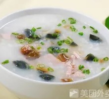 Freshly Made Century Egg and Pork Porridge