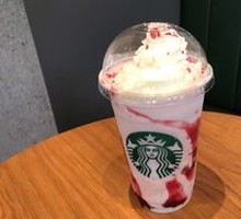 Red颜 Strawberry Cheesecake Frappuccino (Large)