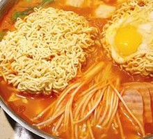 Military-style Hot Pot