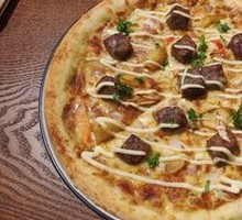 Sea and Land Deluxe Pizza