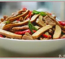 Bell Pepper and Tofu Skin Stir-Fry