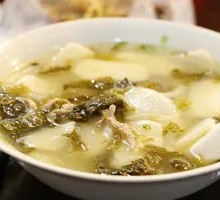 Snow Cabbage and Beef Rice Cake