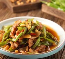 Quzhou-style Pork Stir-fry