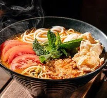 Spicy Sour Pork Small Pot Rice Noodles