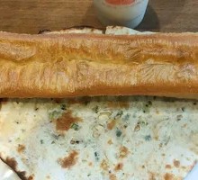 Scallion Oil Flatbread with Fried Dough Stick